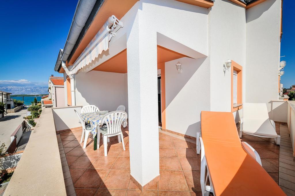 Apartment Bozena Nin Exterior foto